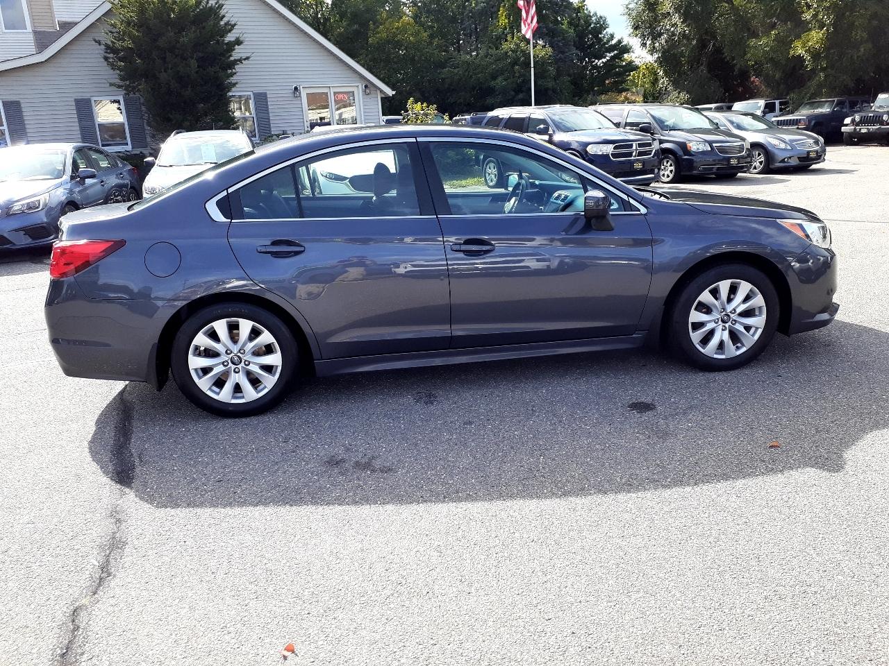 Subaru Legacy 4dr Sdn 2.5i Premium PZEV 2015