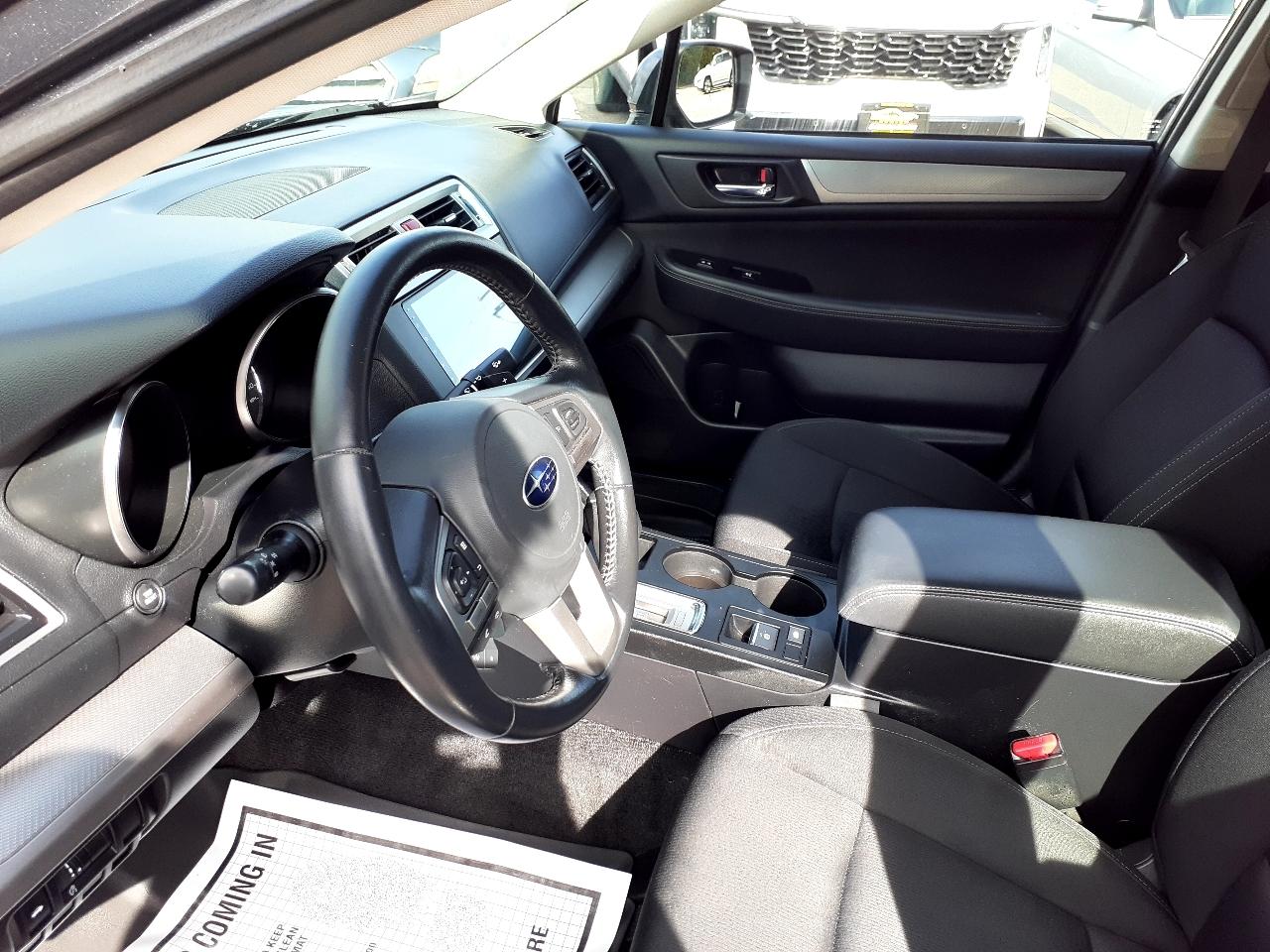 Subaru Legacy 4dr Sdn 2.5i Premium PZEV 2015