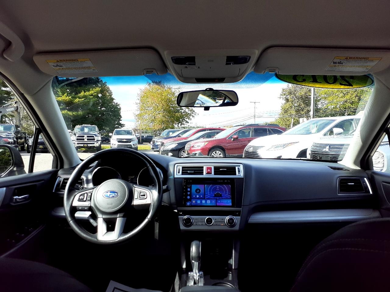 Subaru Legacy 4dr Sdn 2.5i Premium PZEV 2015