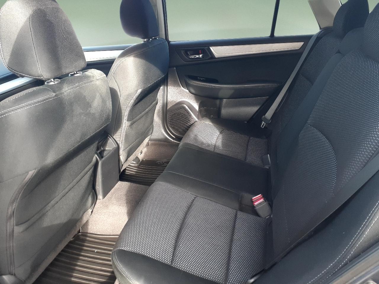 Subaru Outback 4dr Wgn 2.5i Premium PZEV 2016