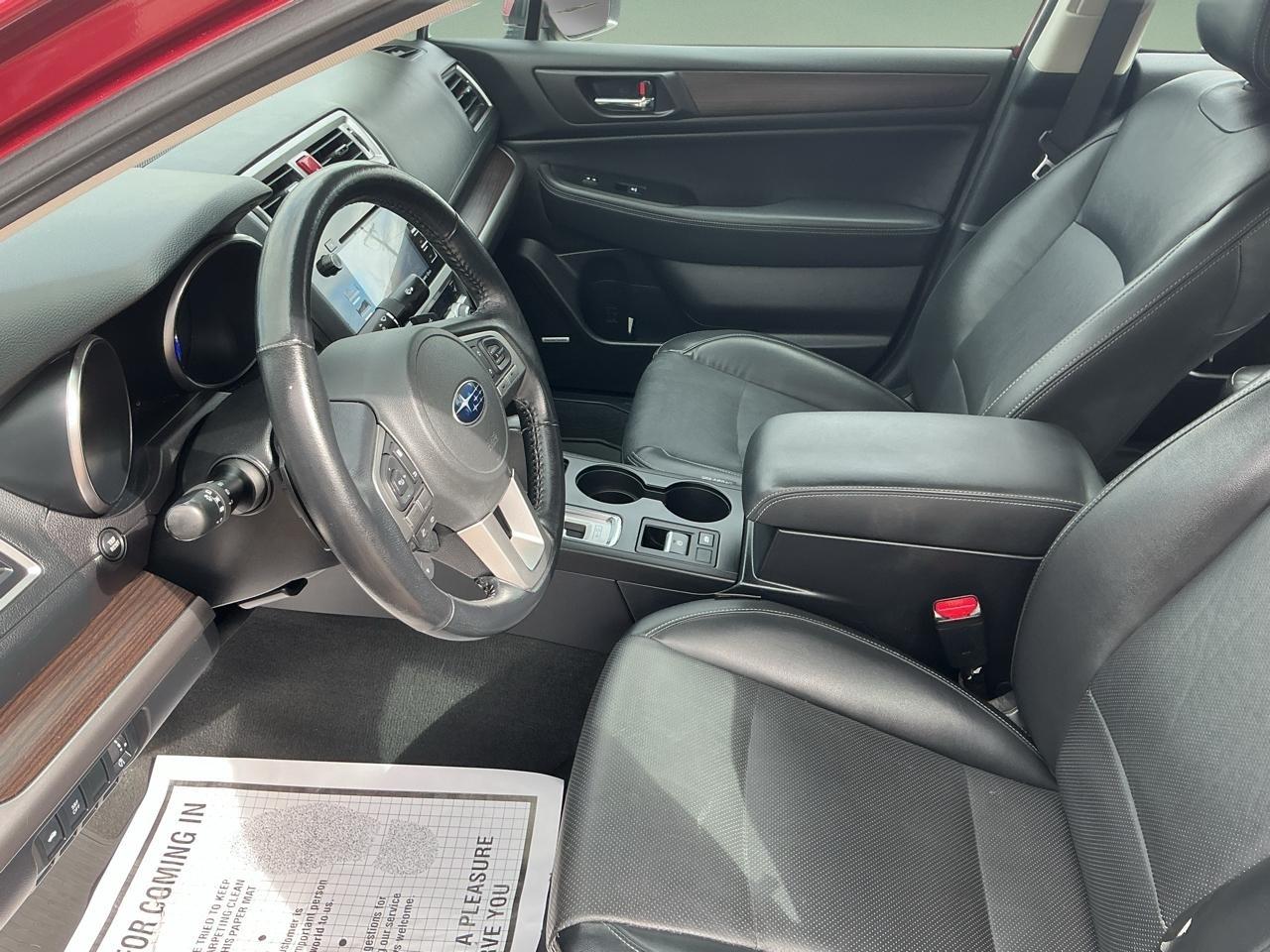 Subaru Legacy 4dr Sdn 2.5i Limited PZEV 2016