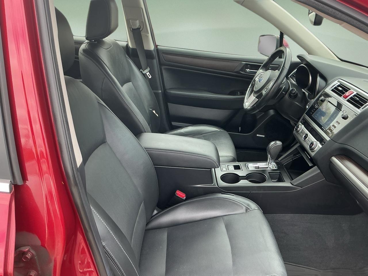 Subaru Legacy 4dr Sdn 2.5i Limited PZEV 2016