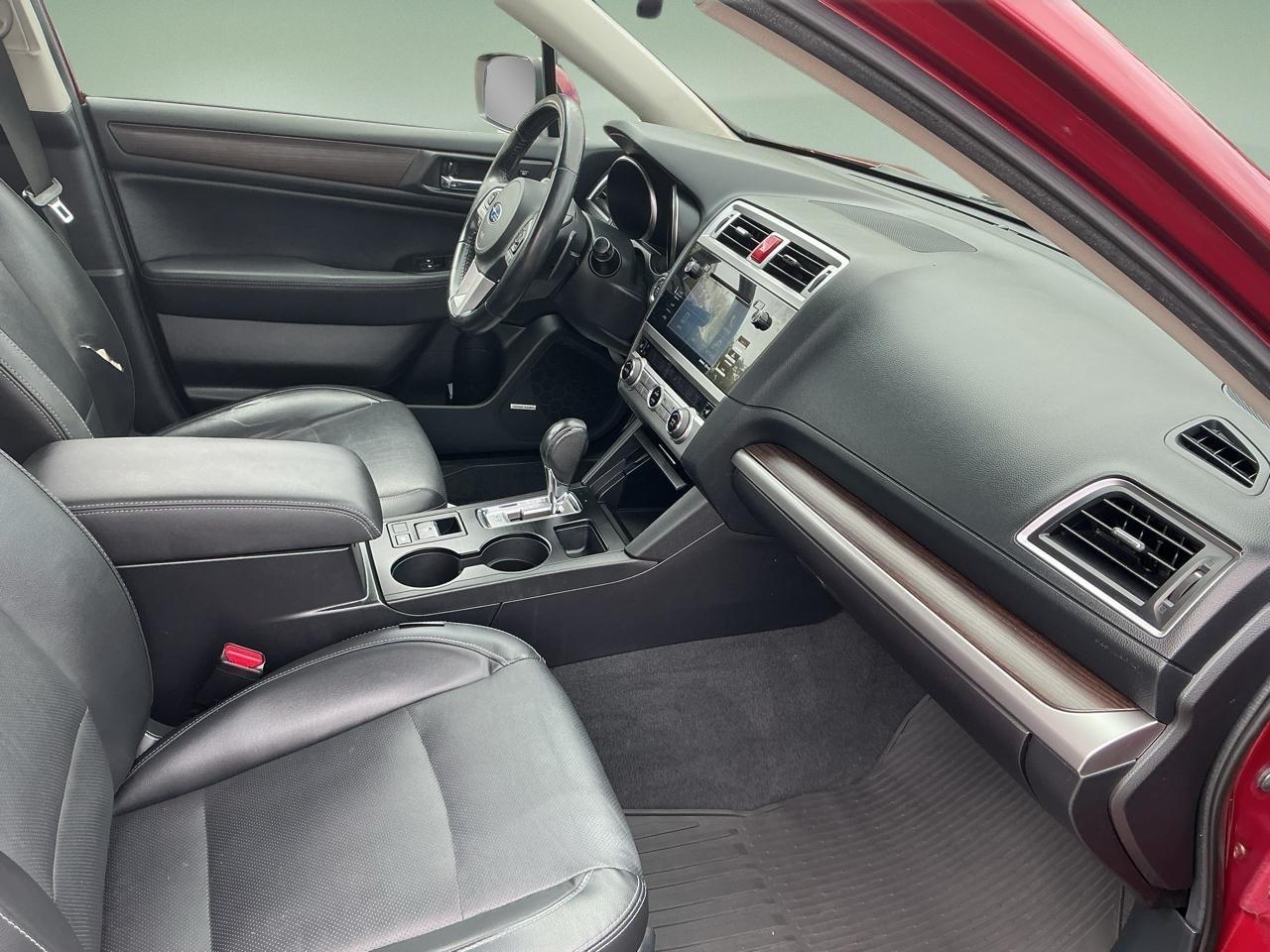 Subaru Legacy 4dr Sdn 2.5i Limited PZEV 2016