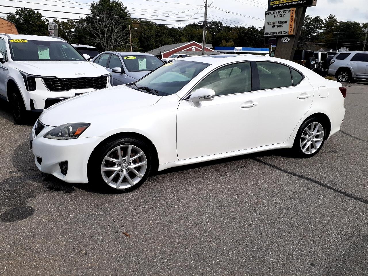 Lexus IS 250 4dr Sport Sdn Auto AWD 2012