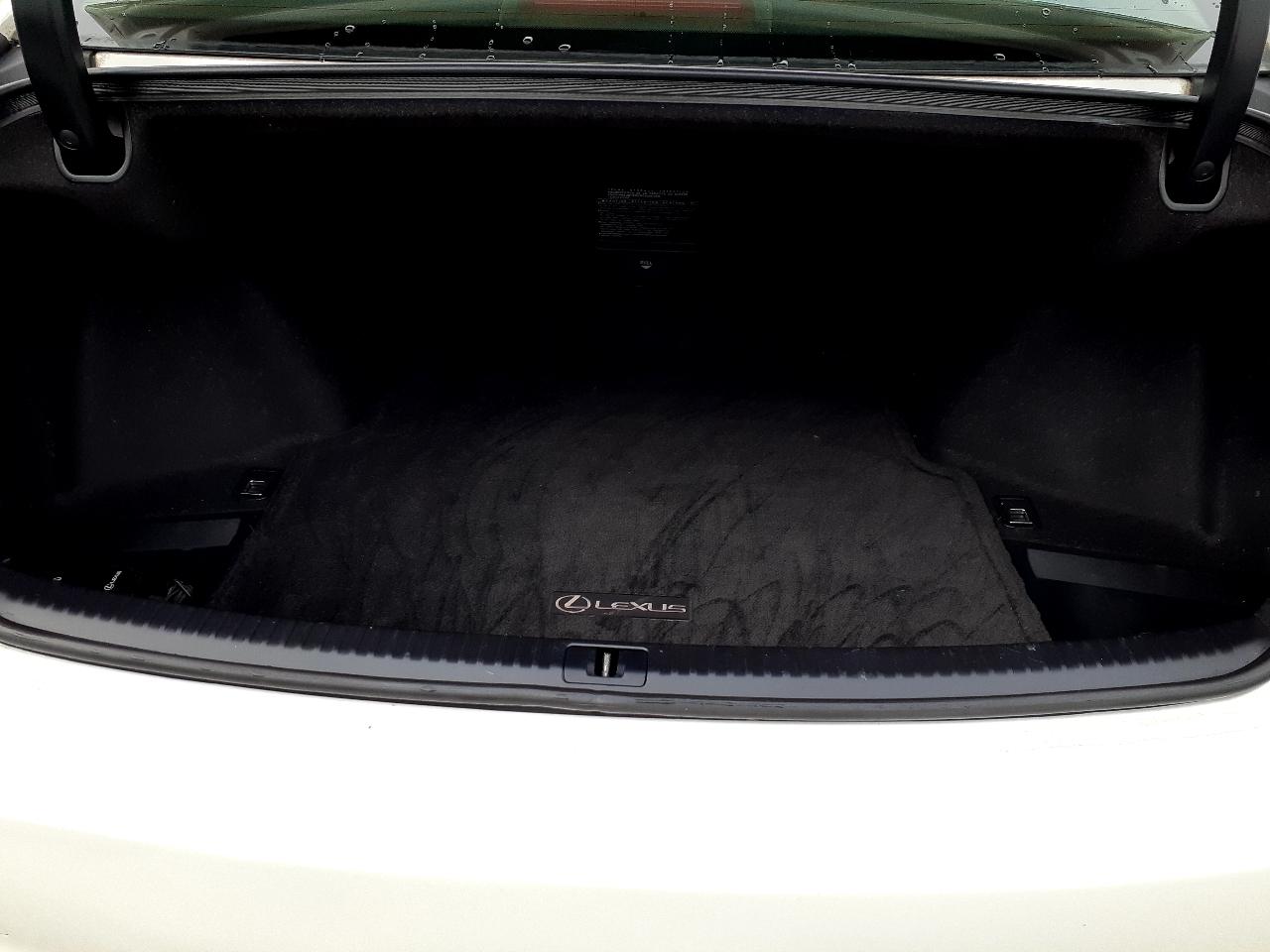 Lexus IS 250 4dr Sport Sdn Auto AWD 2012