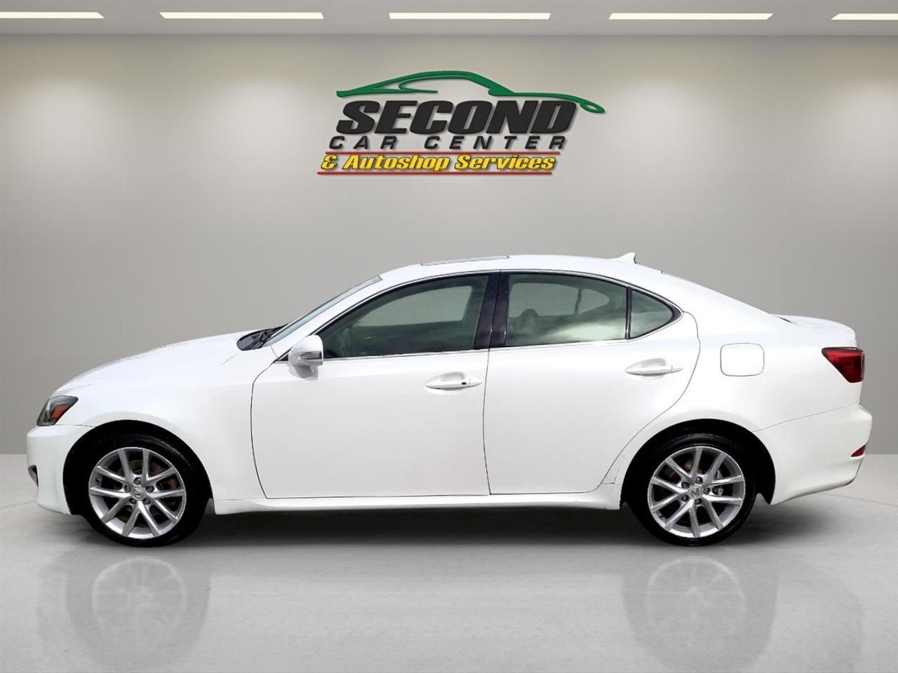 Lexus IS 250 4dr Sport Sdn Auto AWD 2012
