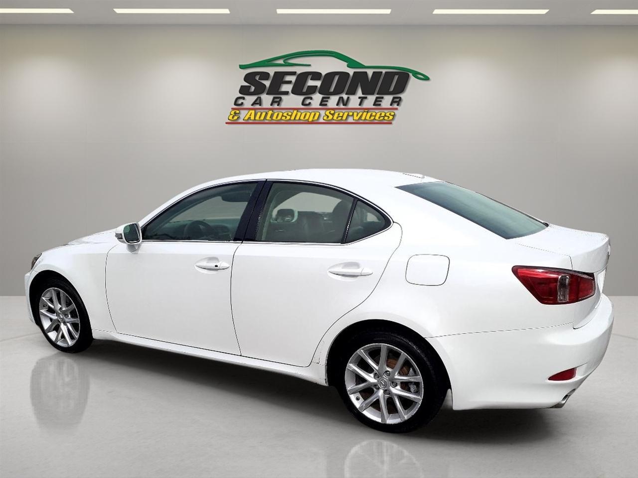 Lexus IS 250 4dr Sport Sdn Auto AWD 2012