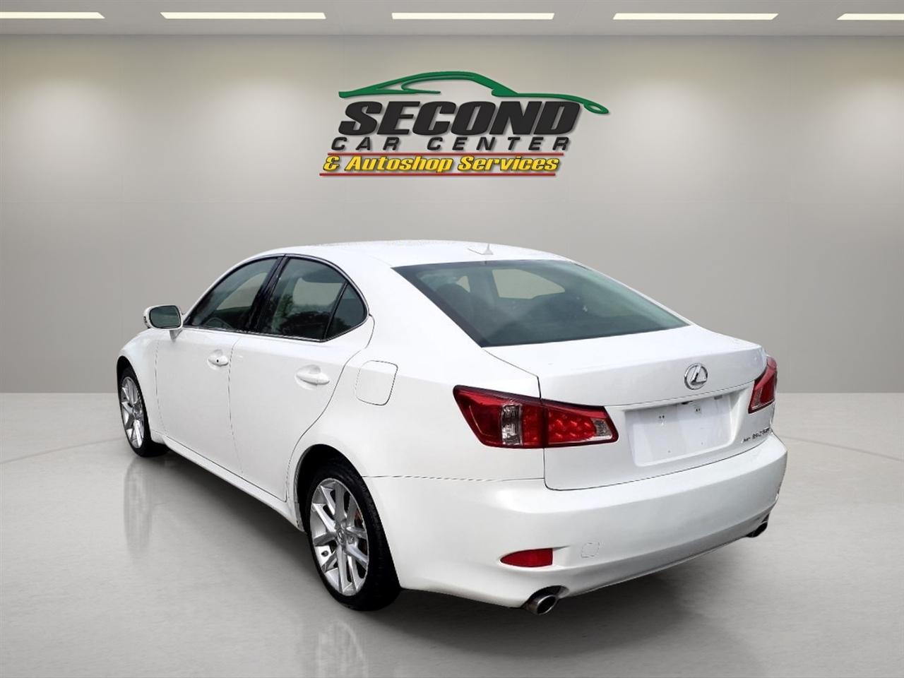 Lexus IS 250 4dr Sport Sdn Auto AWD 2012