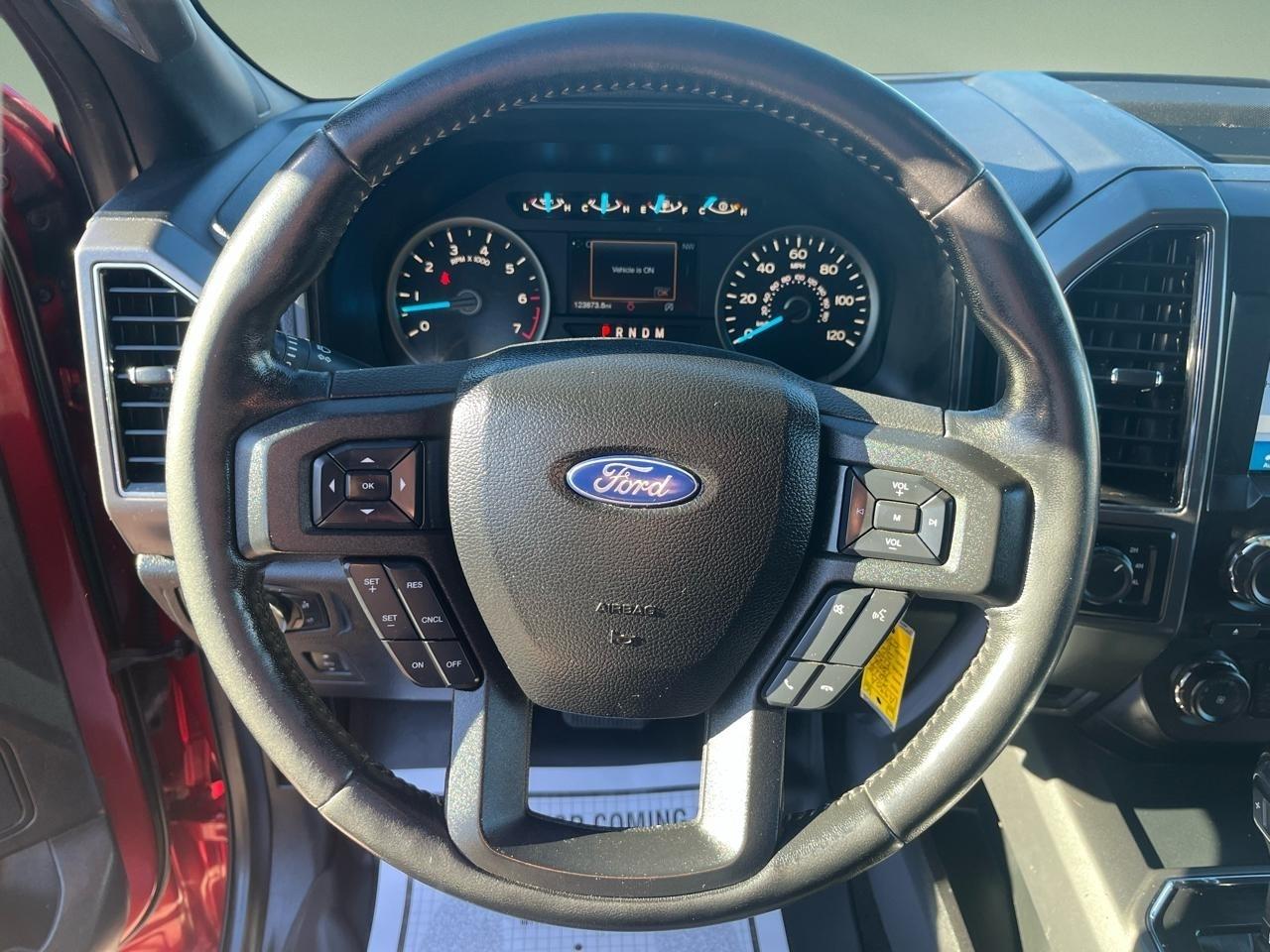 Ford F-150 XLT 4WD 2018