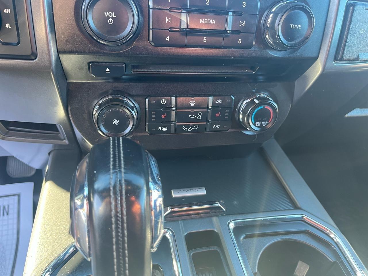 Ford F-150 XLT 4WD 2018
