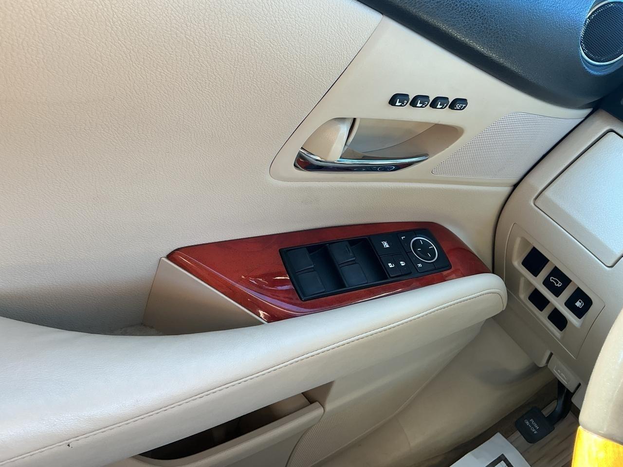 Lexus RX 350 AWD 4dr 2010