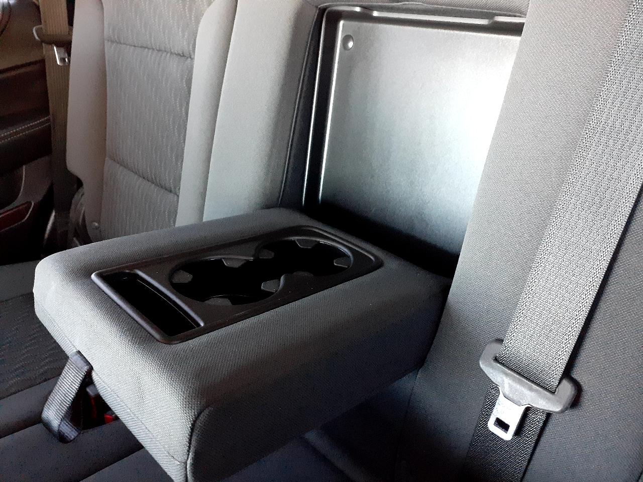 GMC Yukon 4WD 4dr SLE 2018