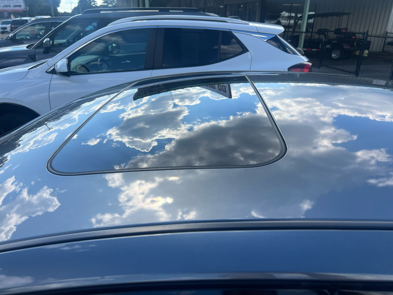 2023 Nissan Altima 2.5 SL photo 2