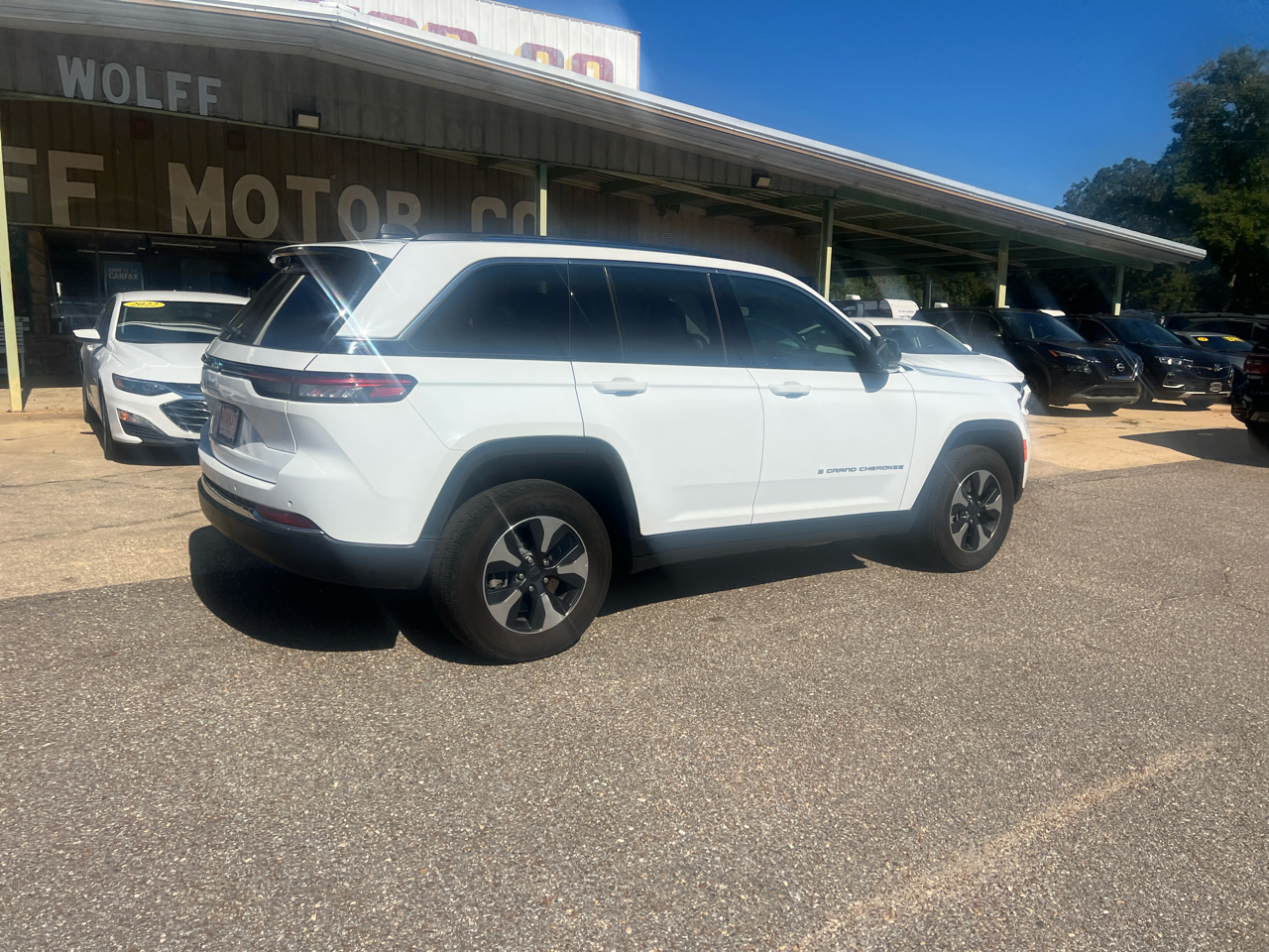 Jeep Grand Cherokee 4xe 4x4 2024 Jeep Grand Cherokee 4xe 4x4 2024