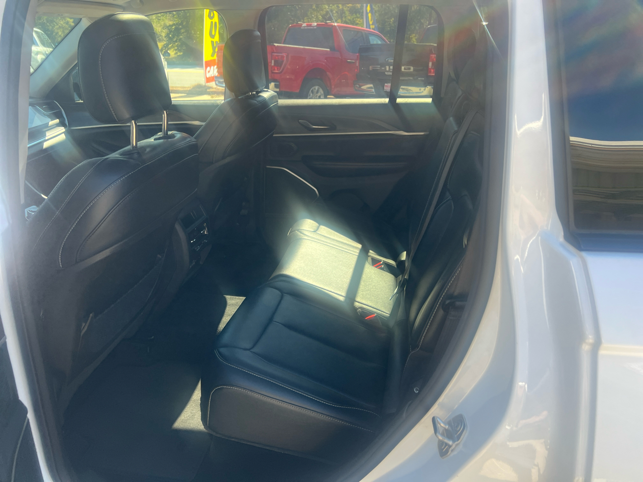 Jeep Grand Cherokee 4xe 4x4 2024 Jeep Grand Cherokee 4xe 4x4 2024