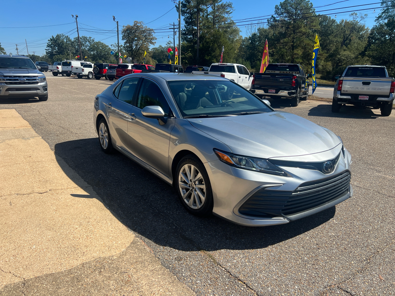 Toyota Camry LE Auto (Natl) 2024 Toyota Camry LE Auto (Natl) 2024