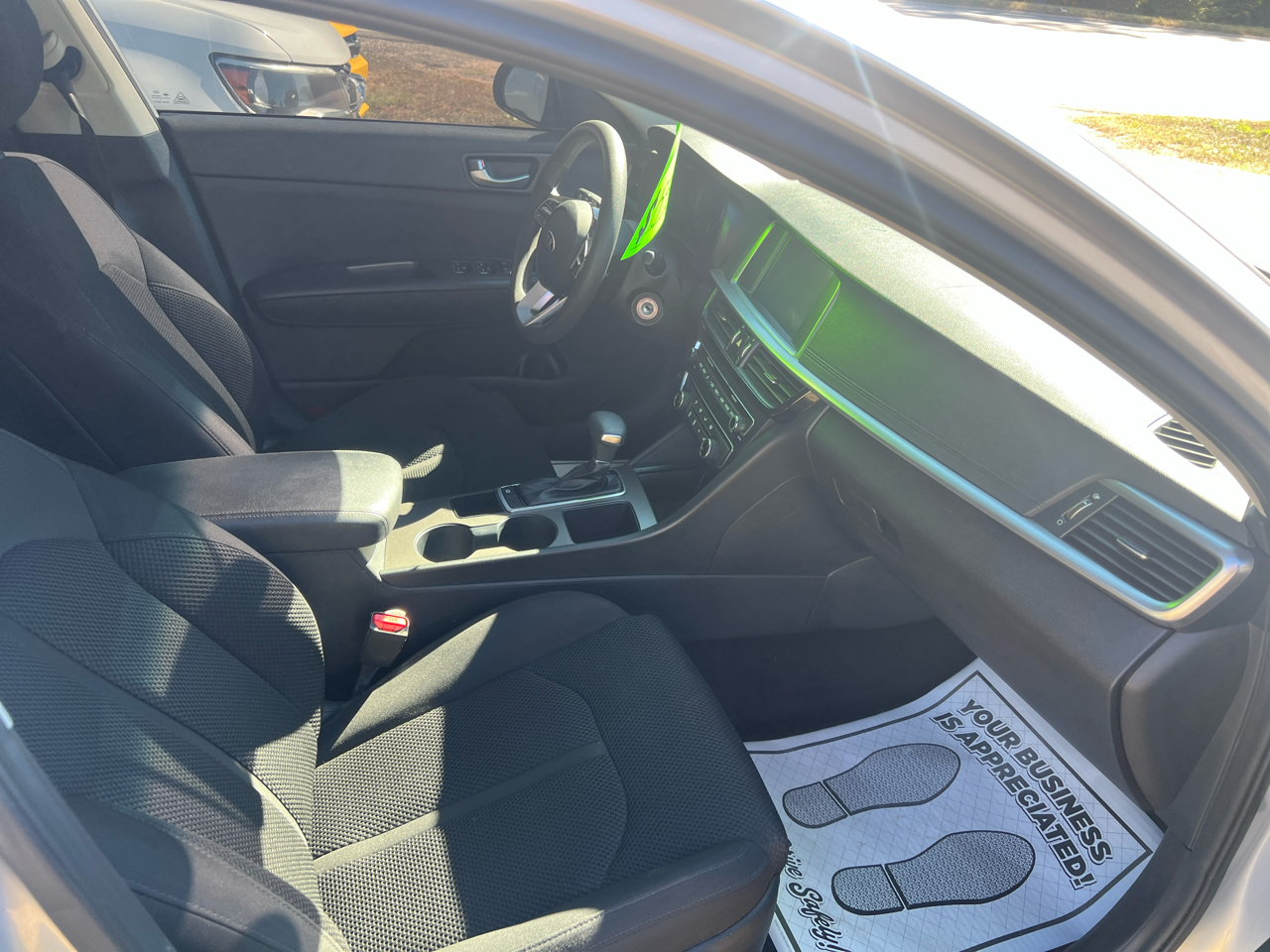 2020 Kia Optima LX SE photo 4