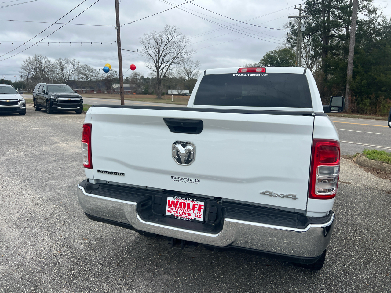 RAM 2500 Big Horn 4x4 Crew Cab 6'4" Box 2024