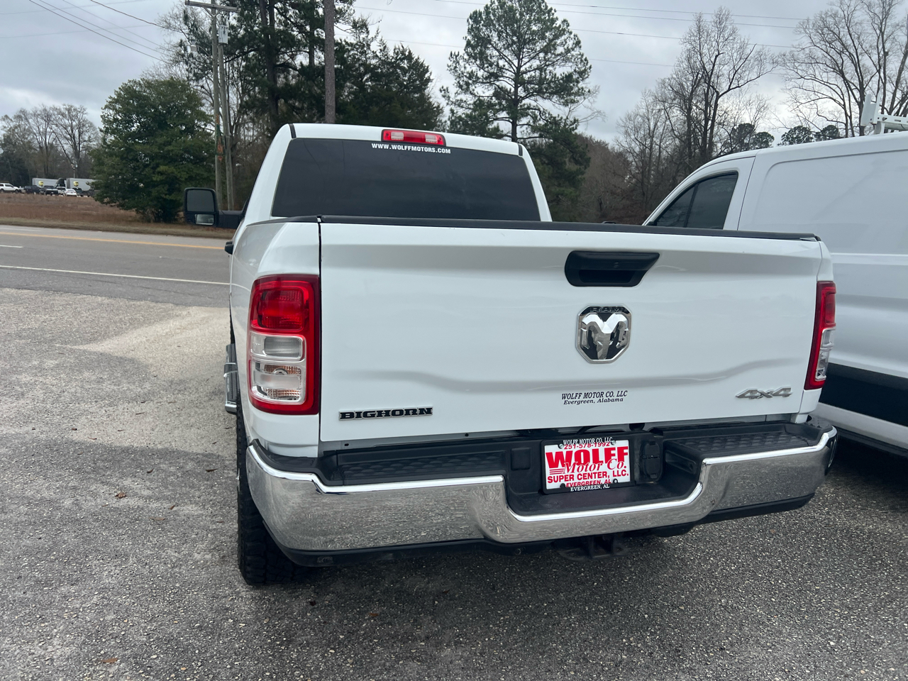 RAM 2500 Big Horn 4x4 Crew Cab 6'4" Box 2024