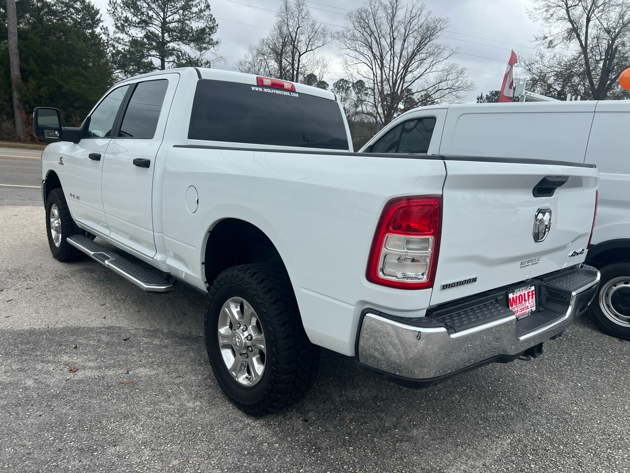 RAM 2500 Big Horn 4x4 Crew Cab 6'4" Box 2024