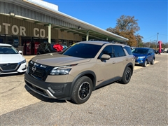2024 Nissan Pathfinder 