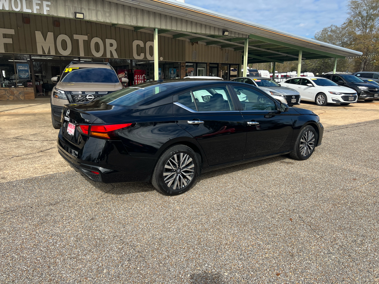 Nissan Altima 2.5 SV Sedan 2024