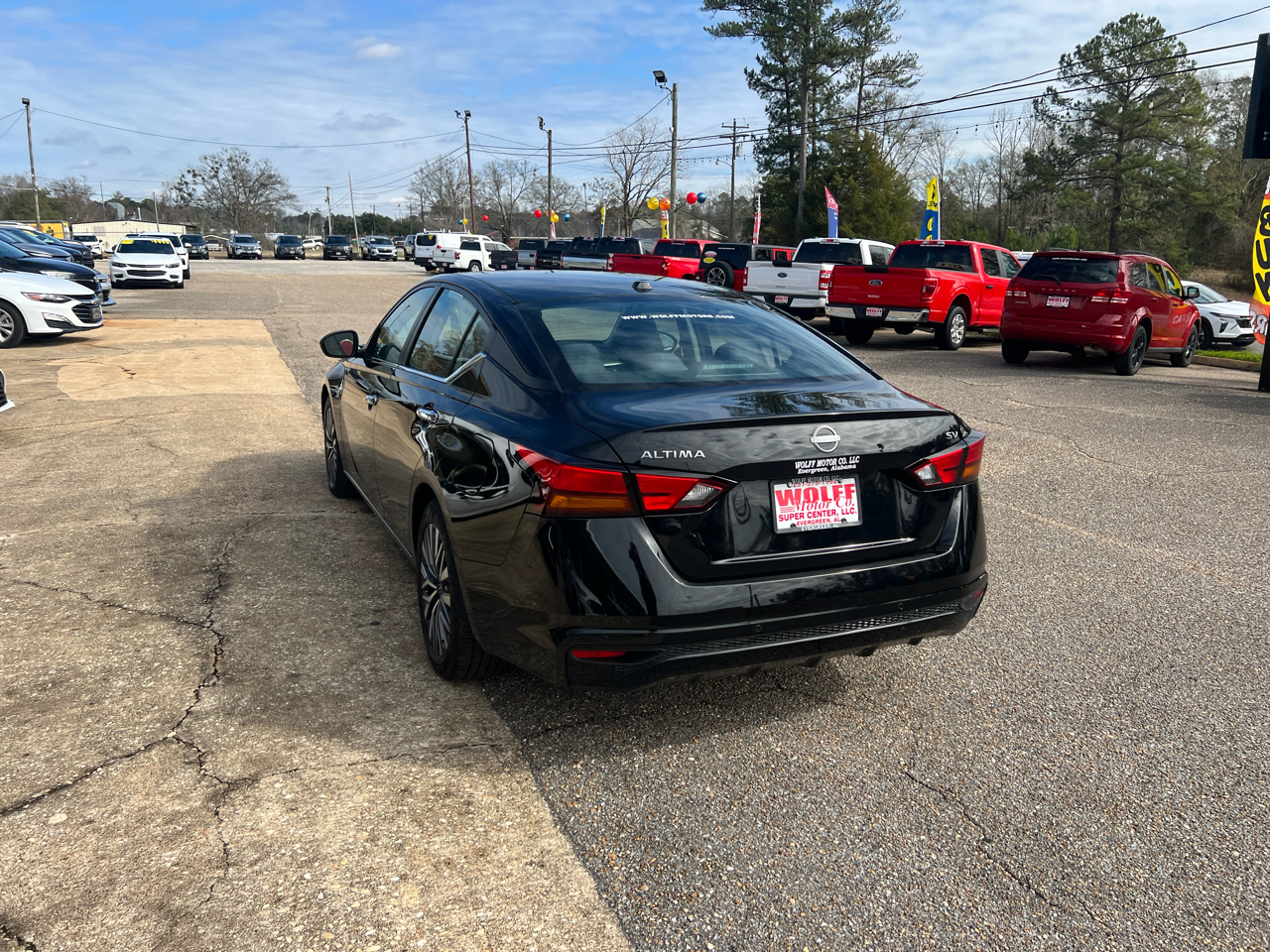 Nissan Altima 2.5 SV Sedan 2024