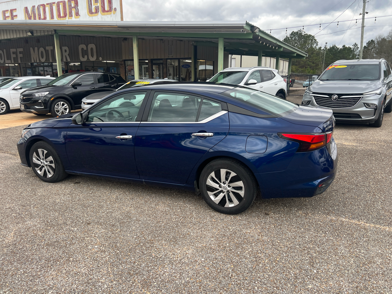 Nissan Altima 2.5 S Sedan 2024