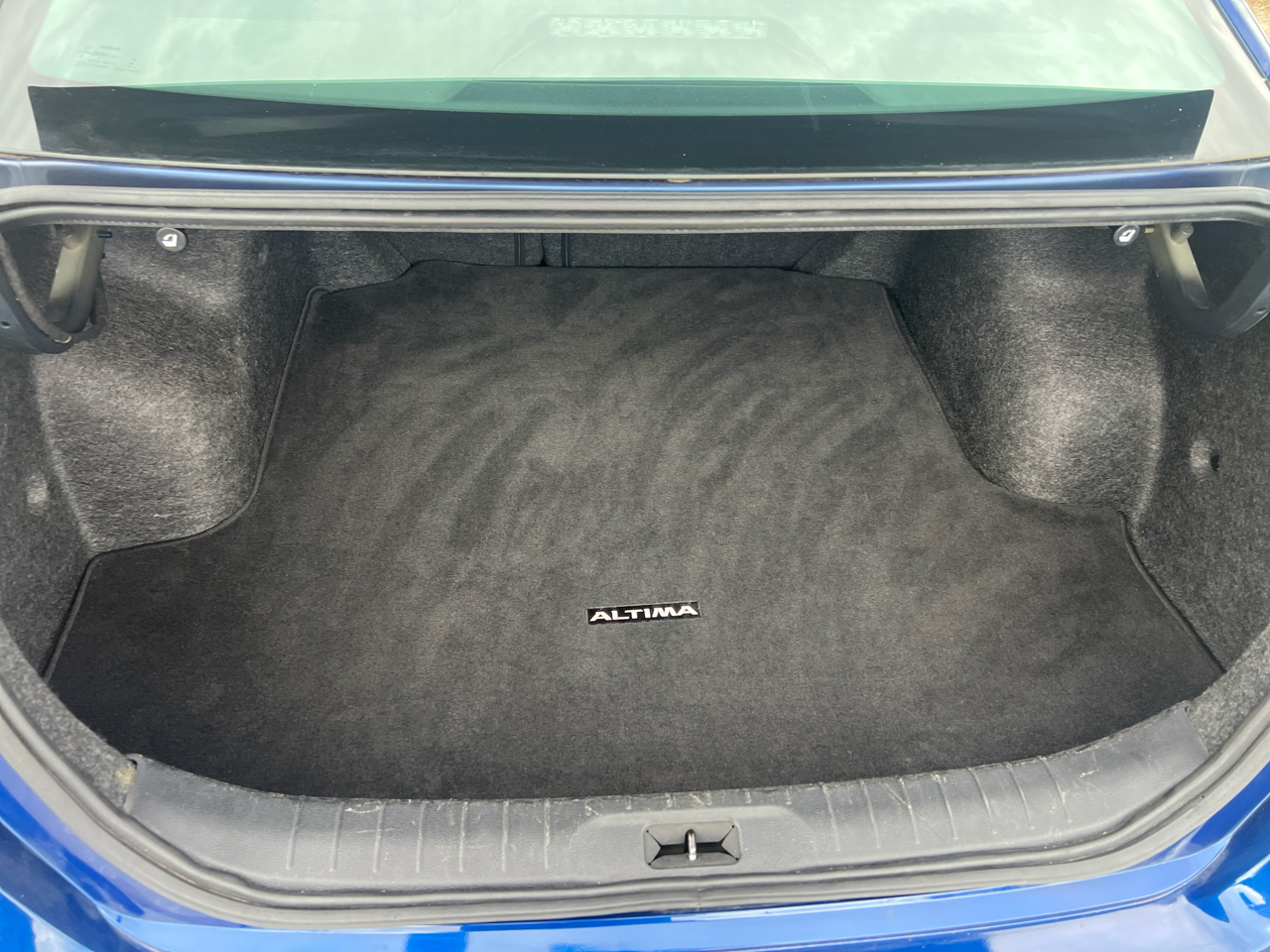 Nissan Altima 2.5 S Sedan 2024