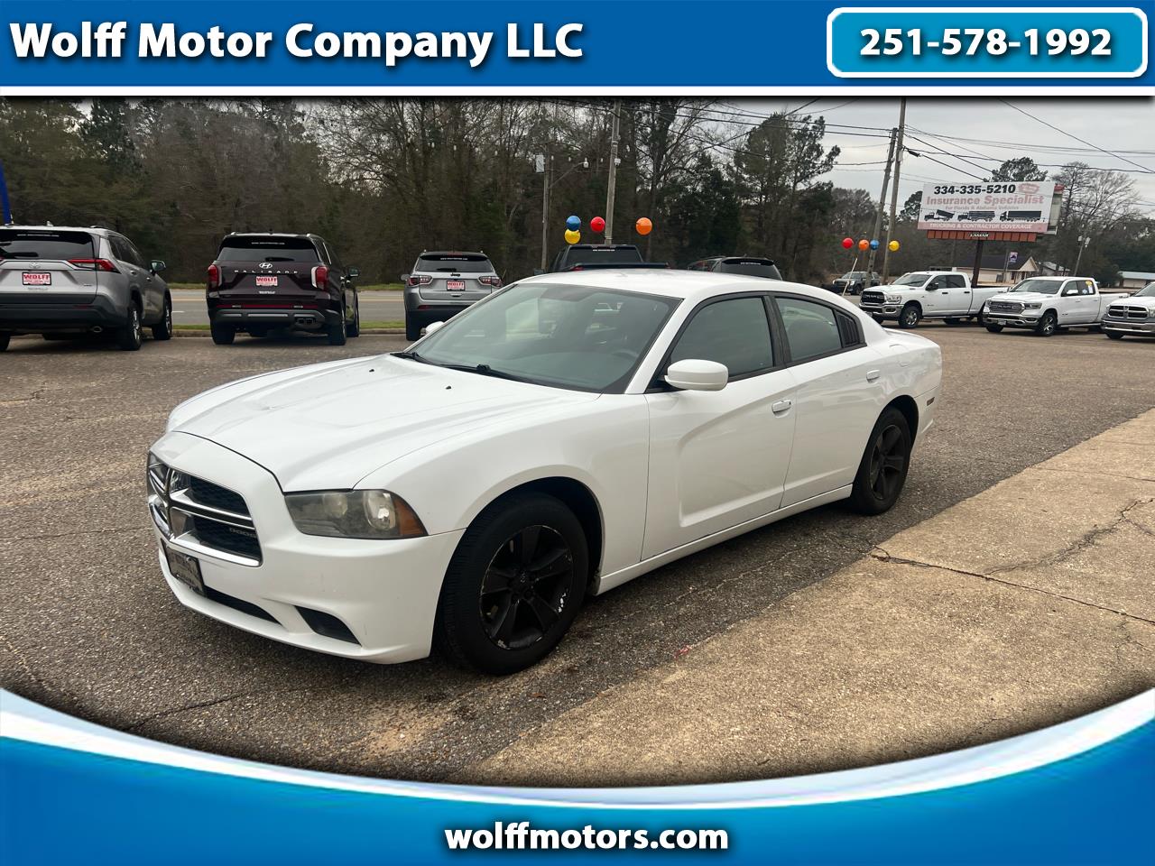 Dodge Charger 4dr Sdn SE RWD 2011