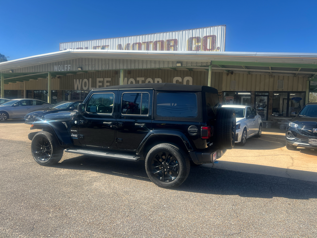 Jeep Wrangler 4xe Sahara 4x4 2023