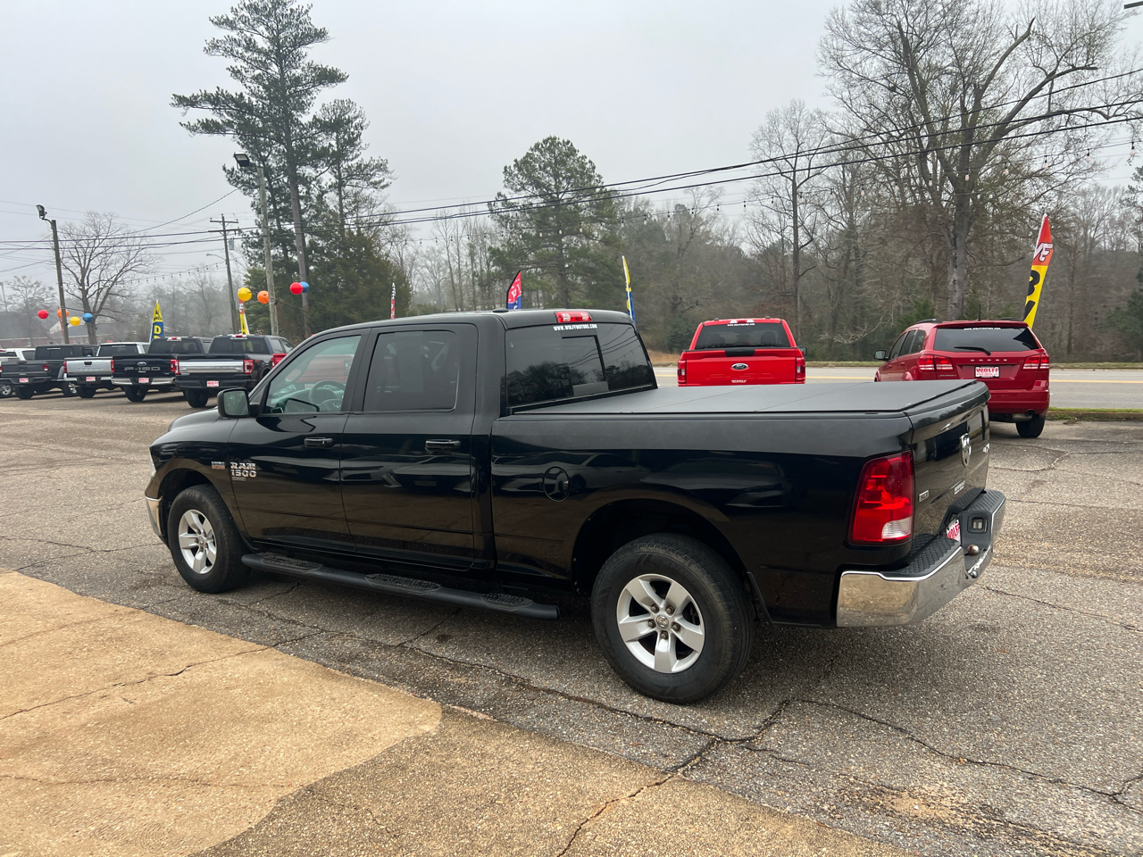 RAM 1500 Classic SLT 4x4 Crew Cab 6'4" Box 2019