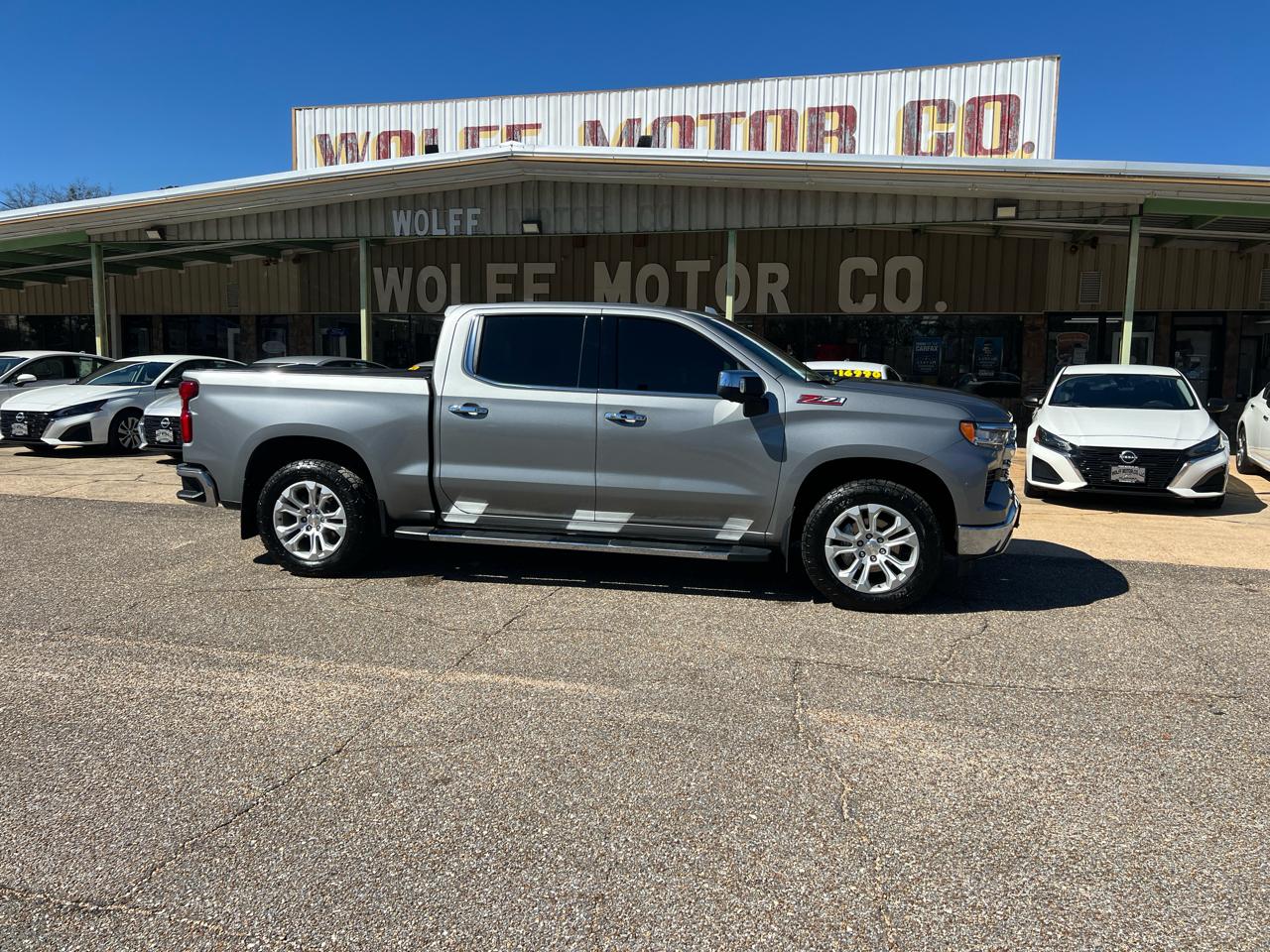 Chevrolet Silverado 1500 4WD Crew Cab 147" LTZ 2023
