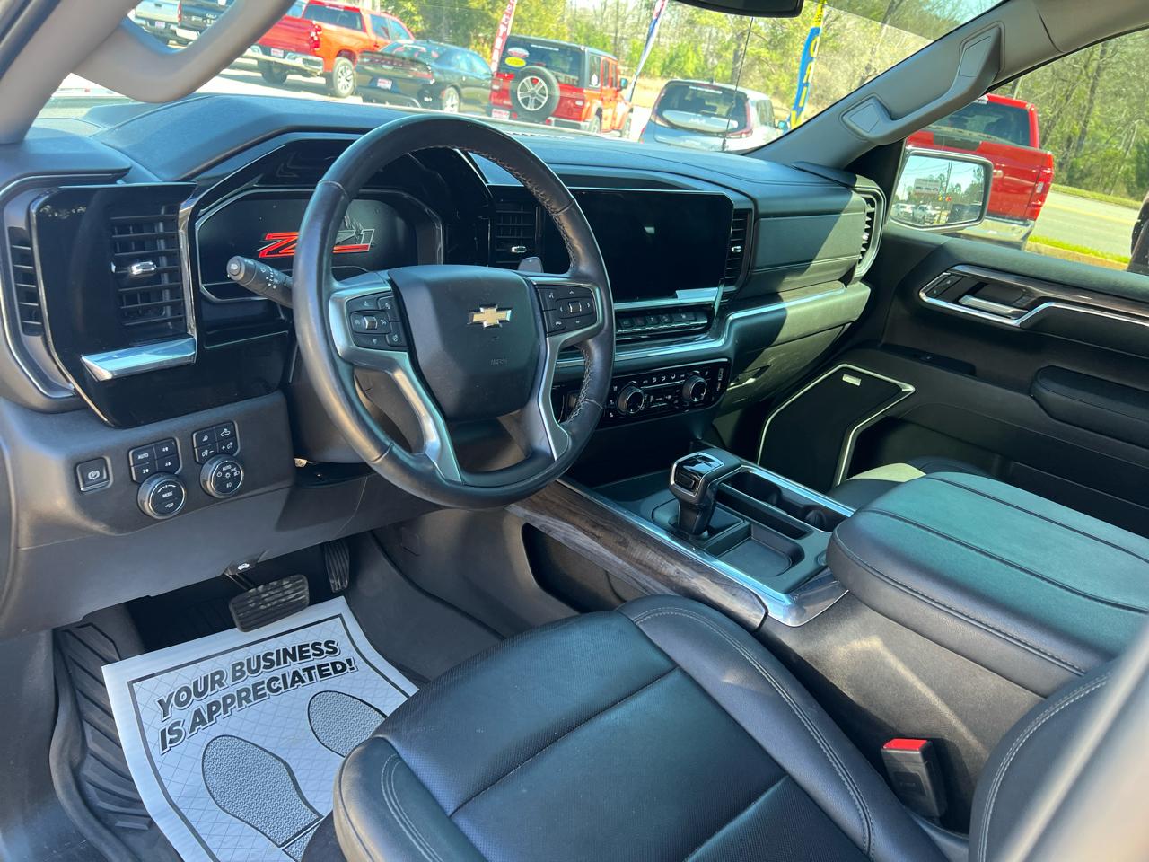 Chevrolet Silverado 1500 4WD Crew Cab 147" LTZ 2023