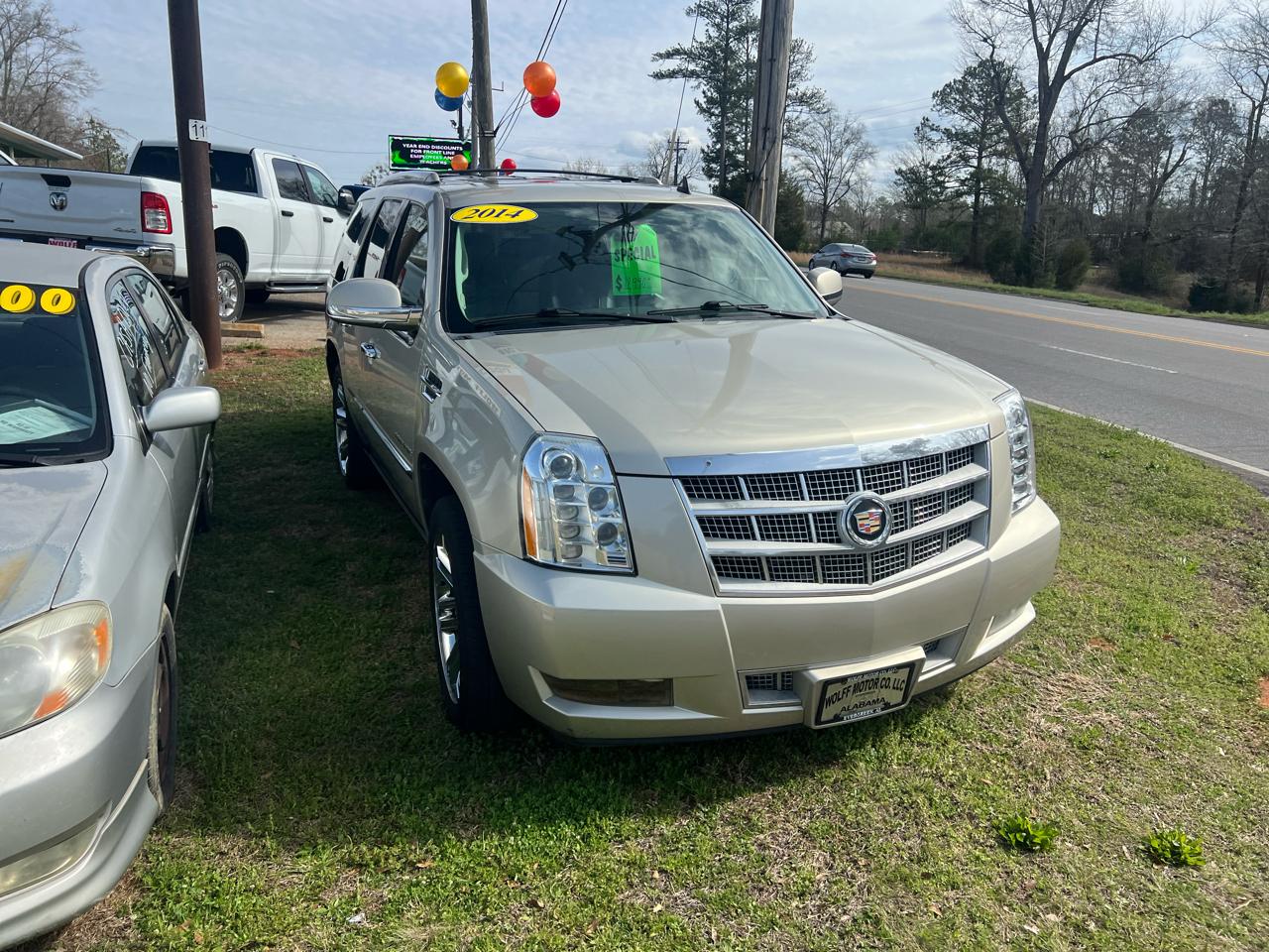 Cadillac Escalade AWD 4dr Platinum 2014