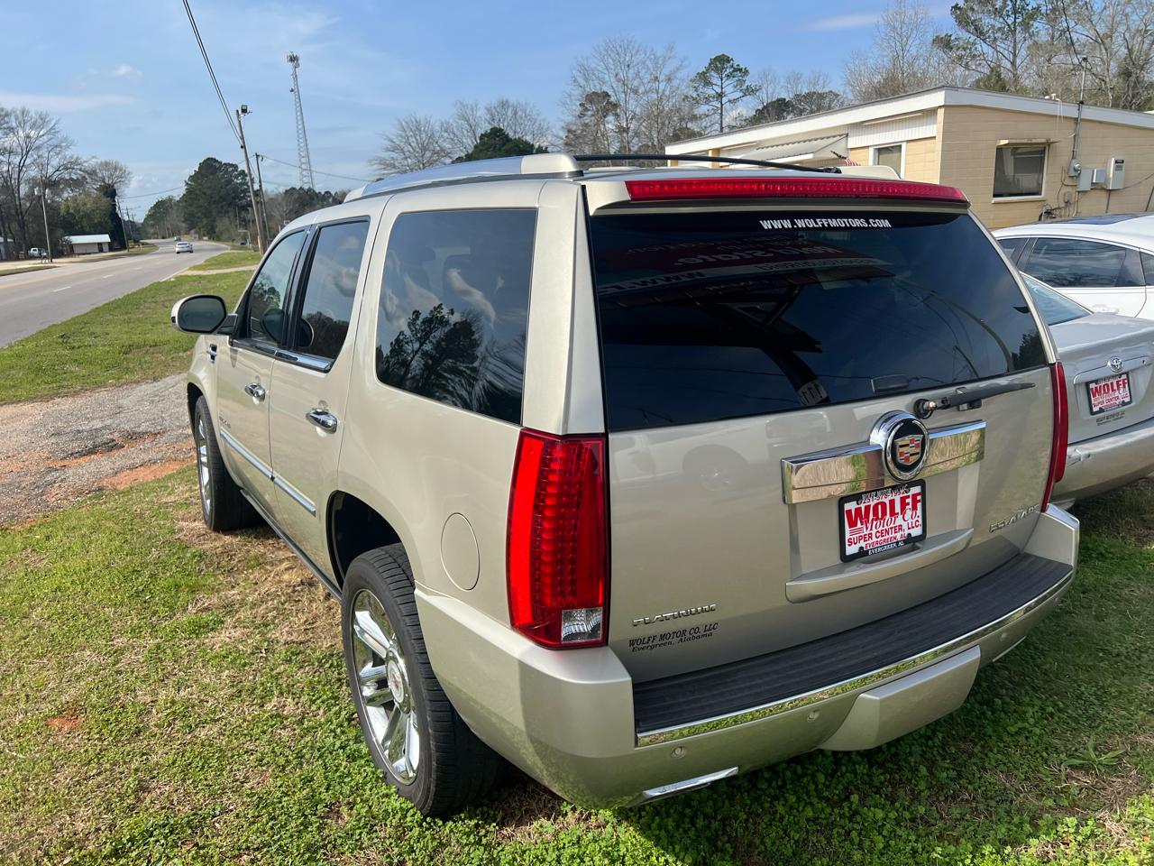 Cadillac Escalade AWD 4dr Platinum 2014