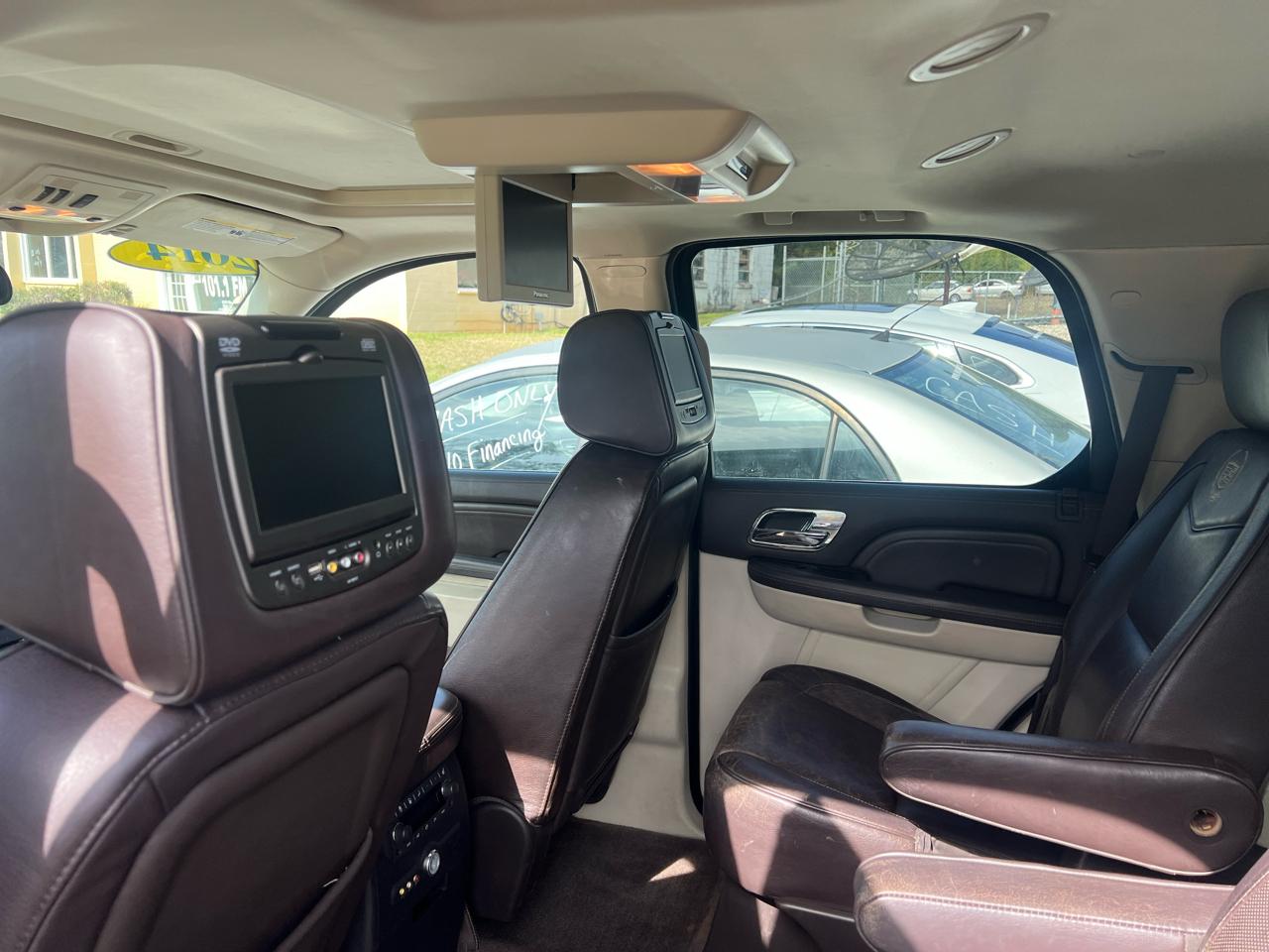 Cadillac Escalade AWD 4dr Platinum 2014