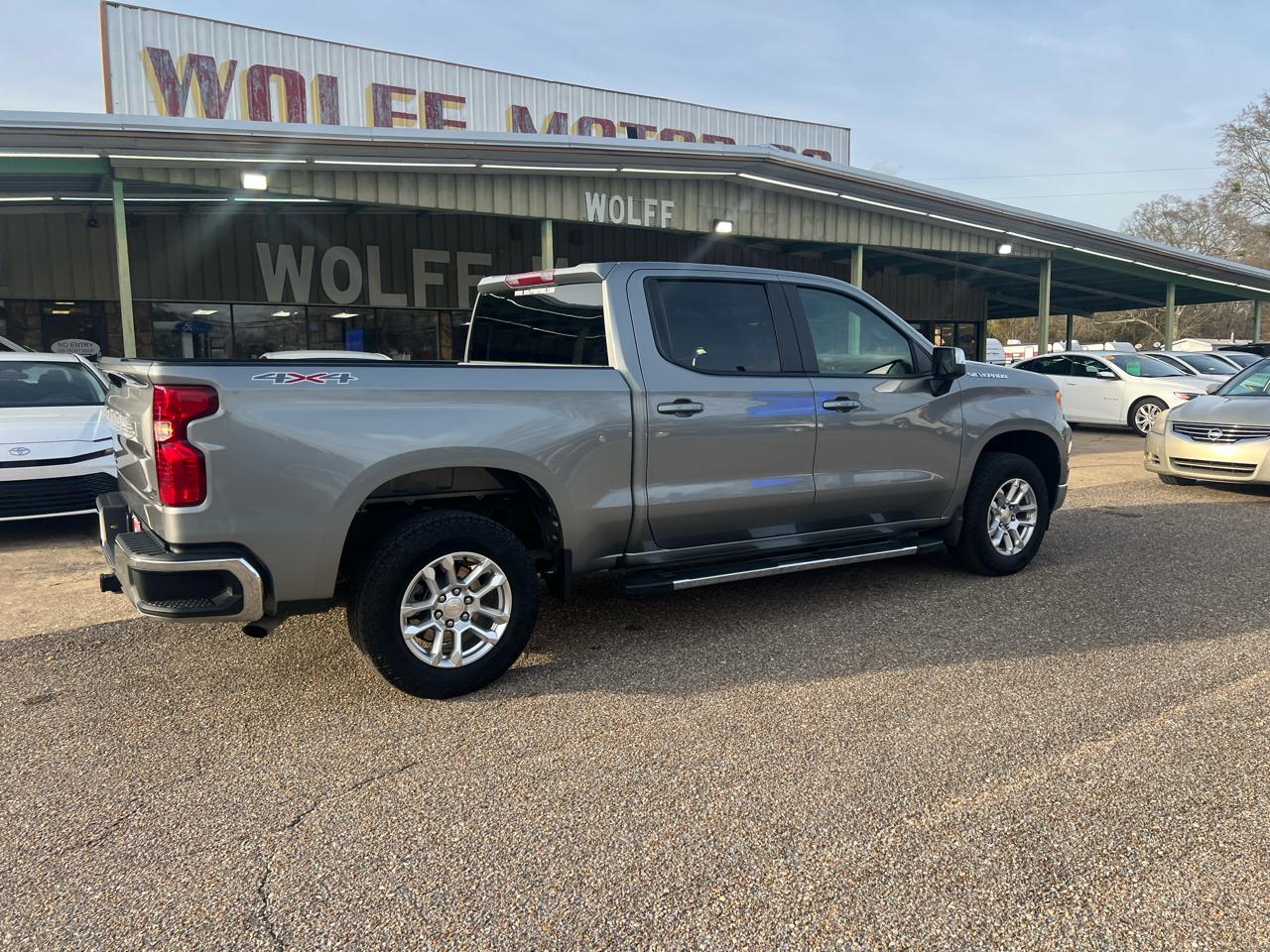 Chevrolet Silverado 1500 4WD Crew Cab 147" LT w/2FL 2023