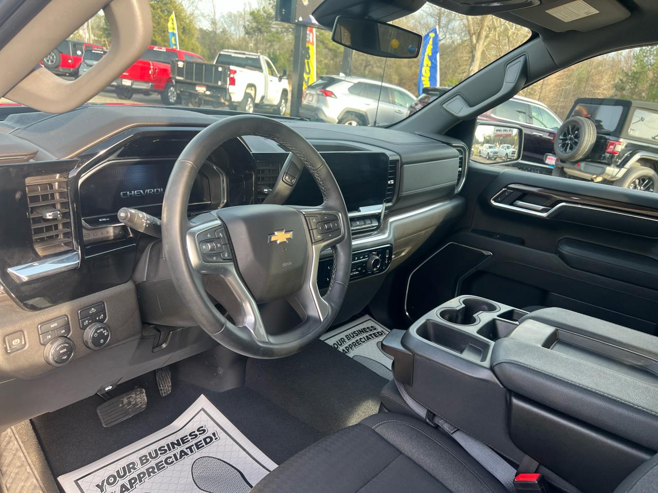 Chevrolet Silverado 1500 4WD Crew Cab 147" LT w/2FL 2023