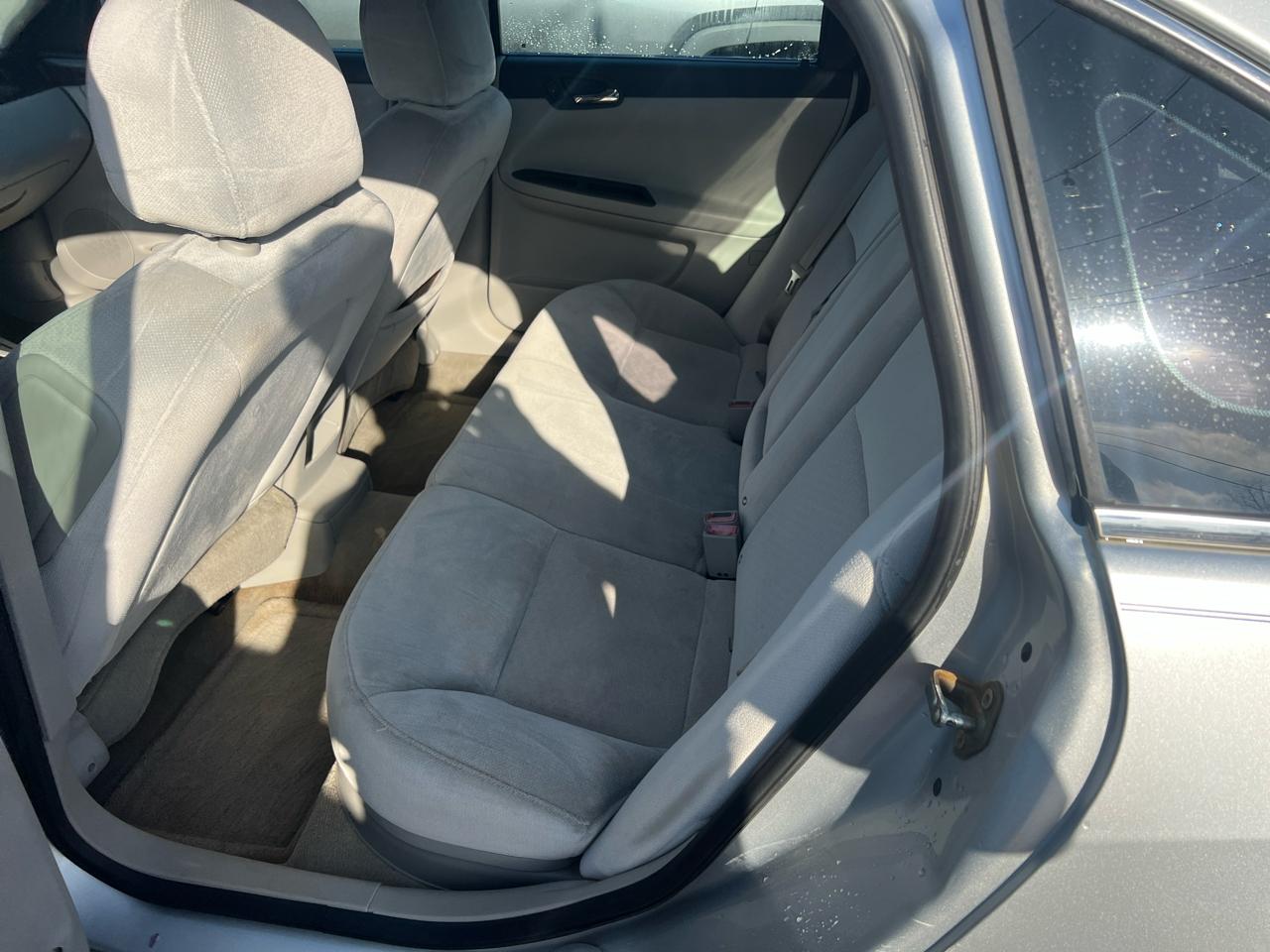 Chevrolet Impala 4dr Sdn LT Fleet 2012