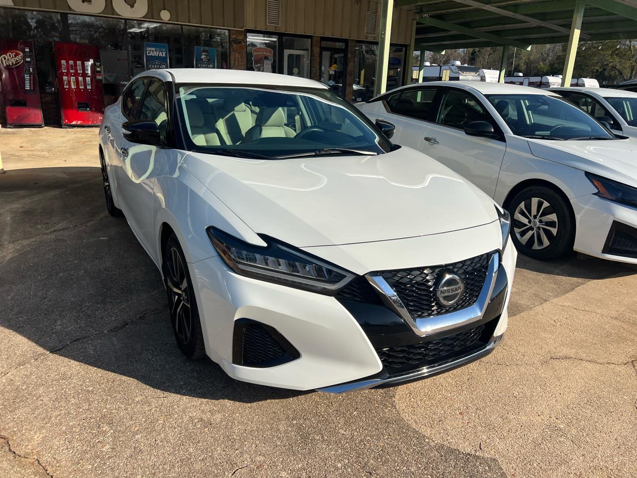 Nissan Maxima SV CVT 2022