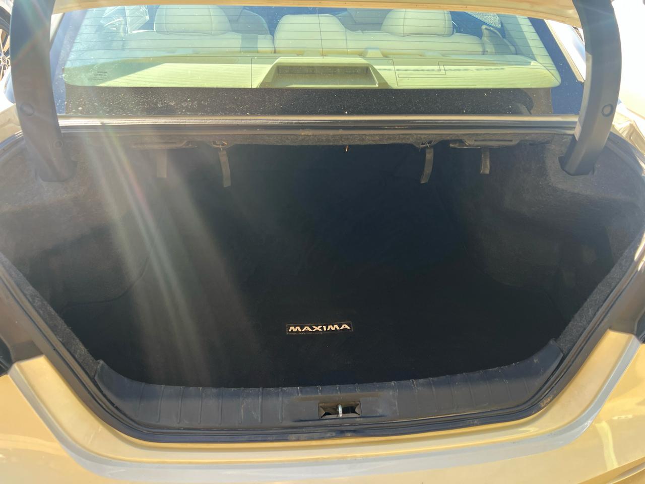 Nissan Maxima SV CVT 2022