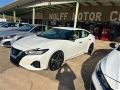 2022 Nissan Maxima 