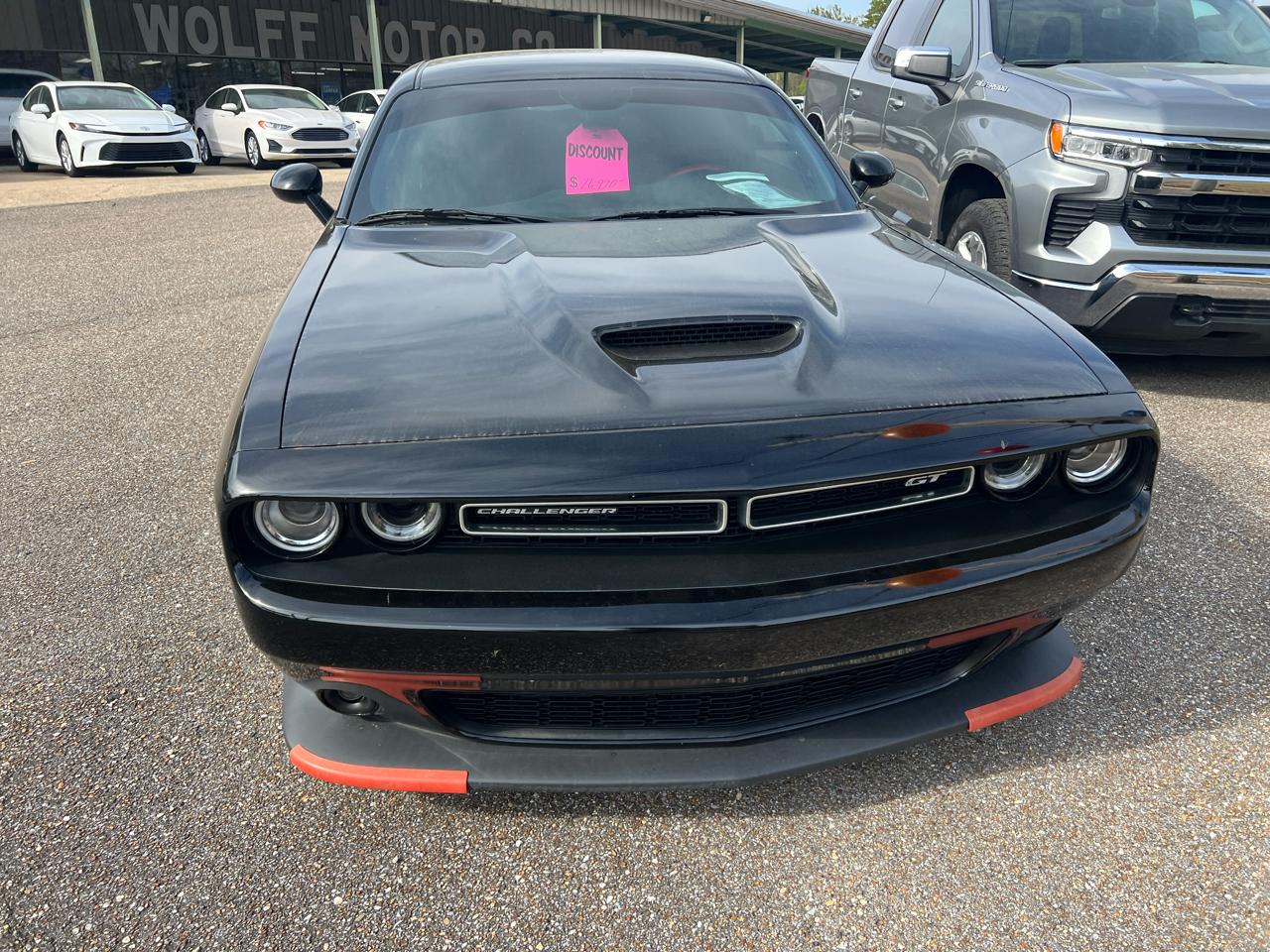Dodge Challenger GT RWD 2021