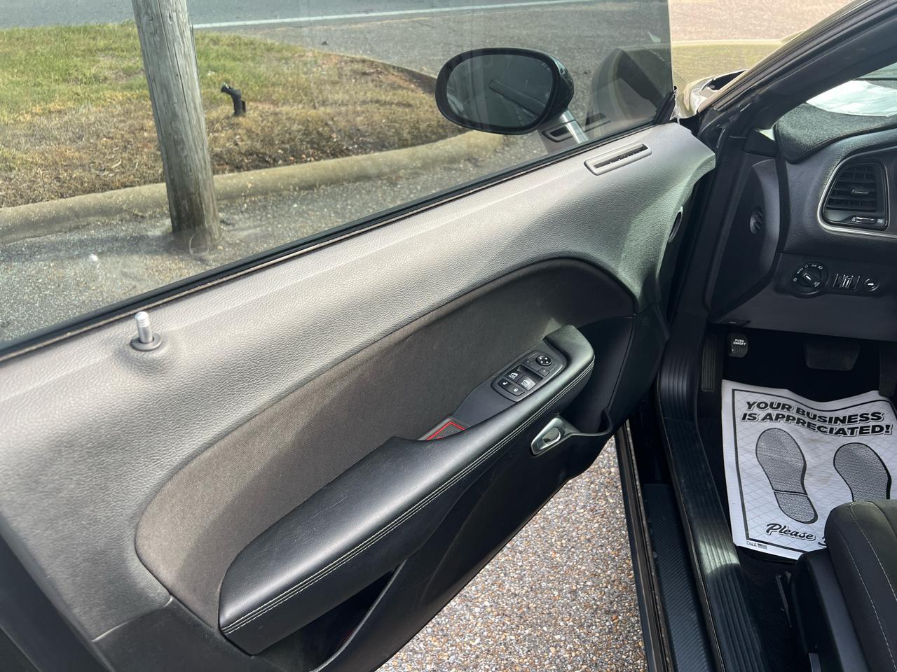 Dodge Challenger GT RWD 2021