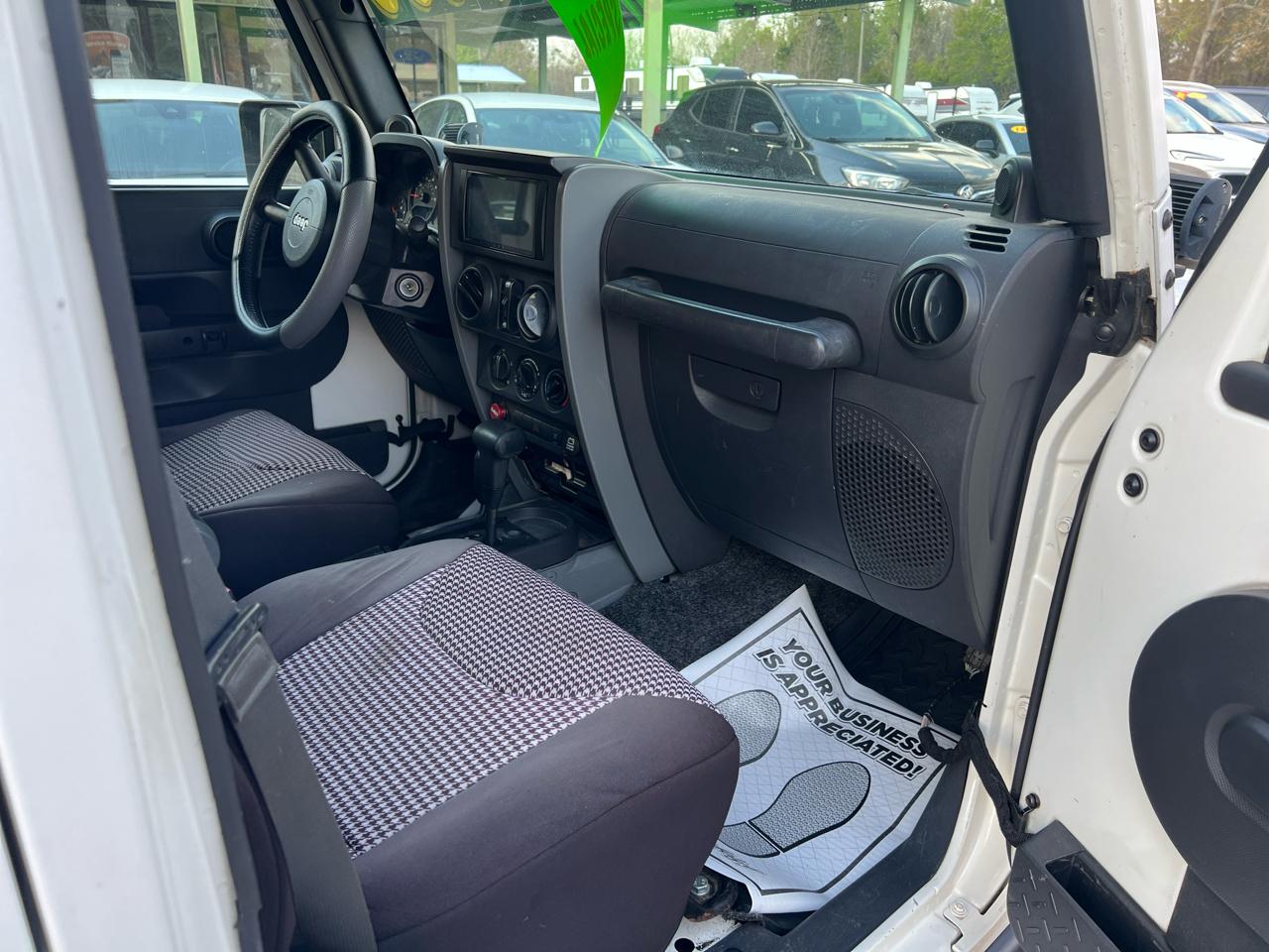 Jeep Wrangler 4WD 4dr Unlimited X 2007