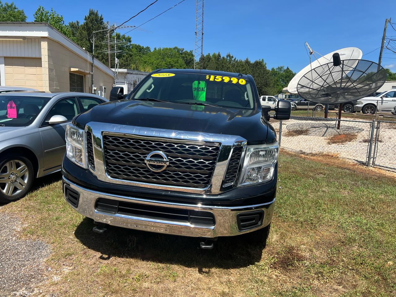 Nissan Titan XD 4x4 Diesel Crew Cab SV 2018