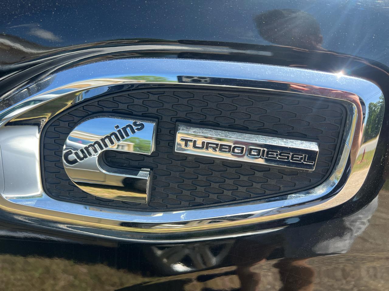 Nissan Titan XD 4x4 Diesel Crew Cab SV 2018