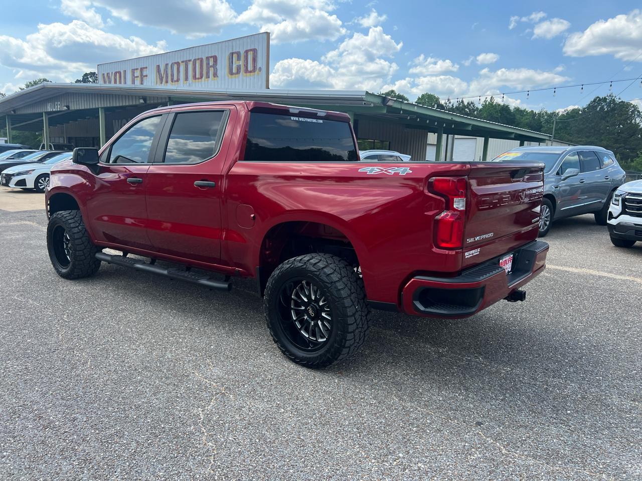 Chevrolet Silverado 1500 4WD Crew Cab 147" Custom 2021