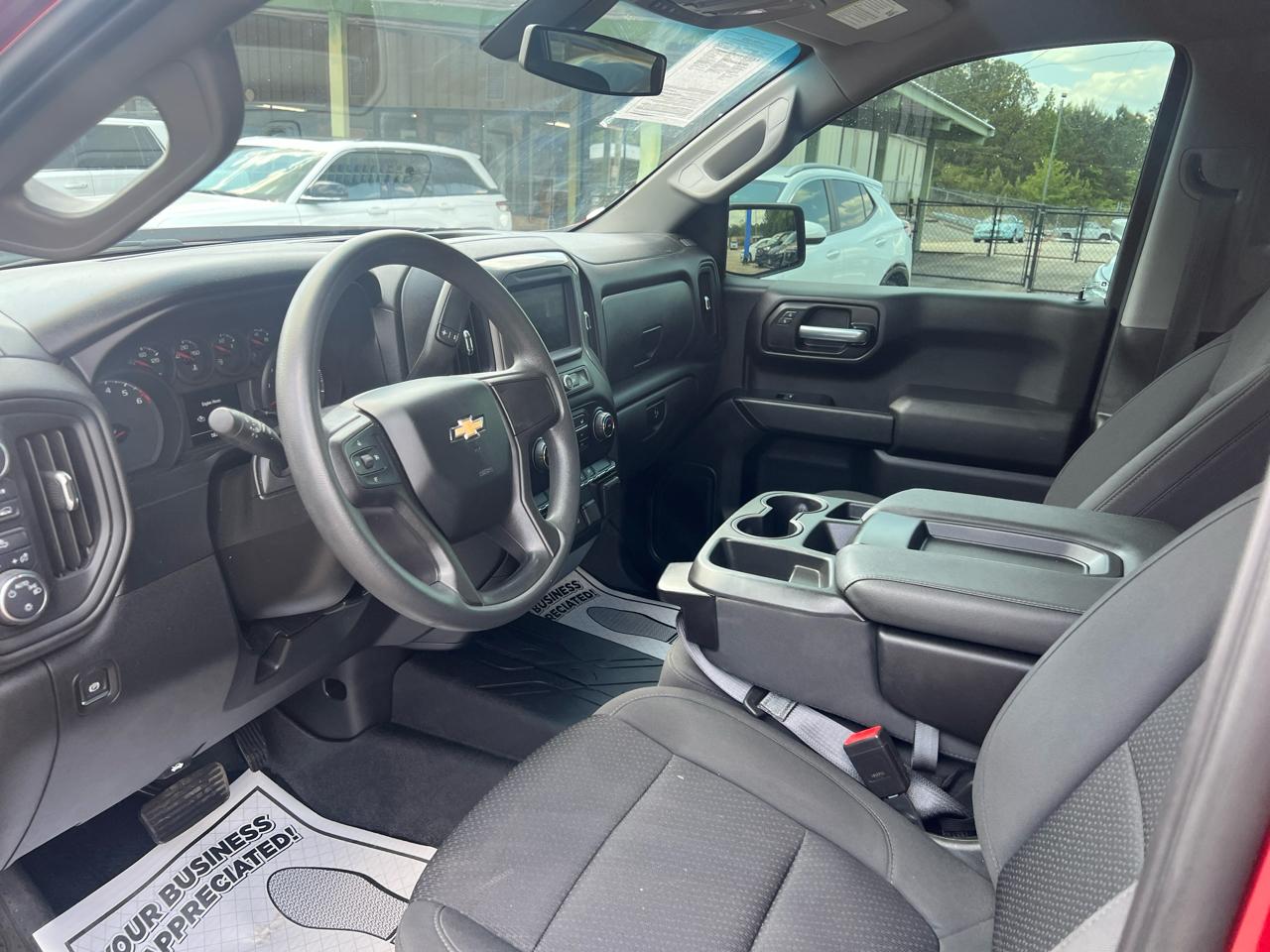 Chevrolet Silverado 1500 4WD Crew Cab 147" Custom 2021